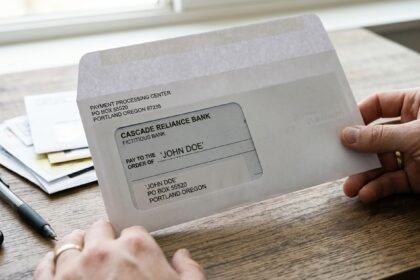 PO Box 55520 Portland Oregon Pay to the Order O